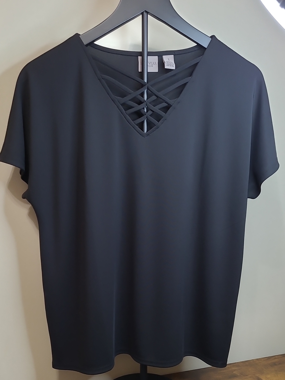 Chico's Black Blouse with Lattice Weave Neck size 1 (Medium)